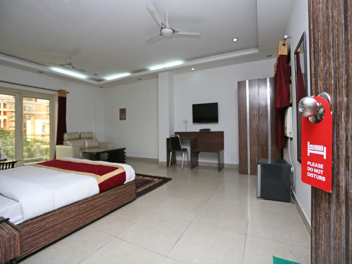 Oyo 10257 Hotel Lotus Park Gurgaon Exterior foto